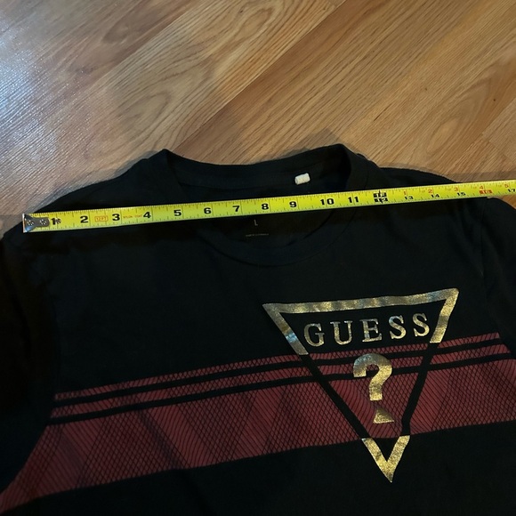 Guess Men’s Pekah Logo Crewneck - Picture 7 of 7